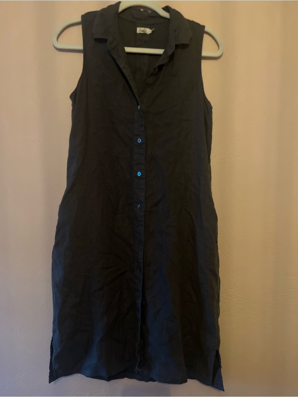 Faherty Sleeveless Button-Front gray linen Dress